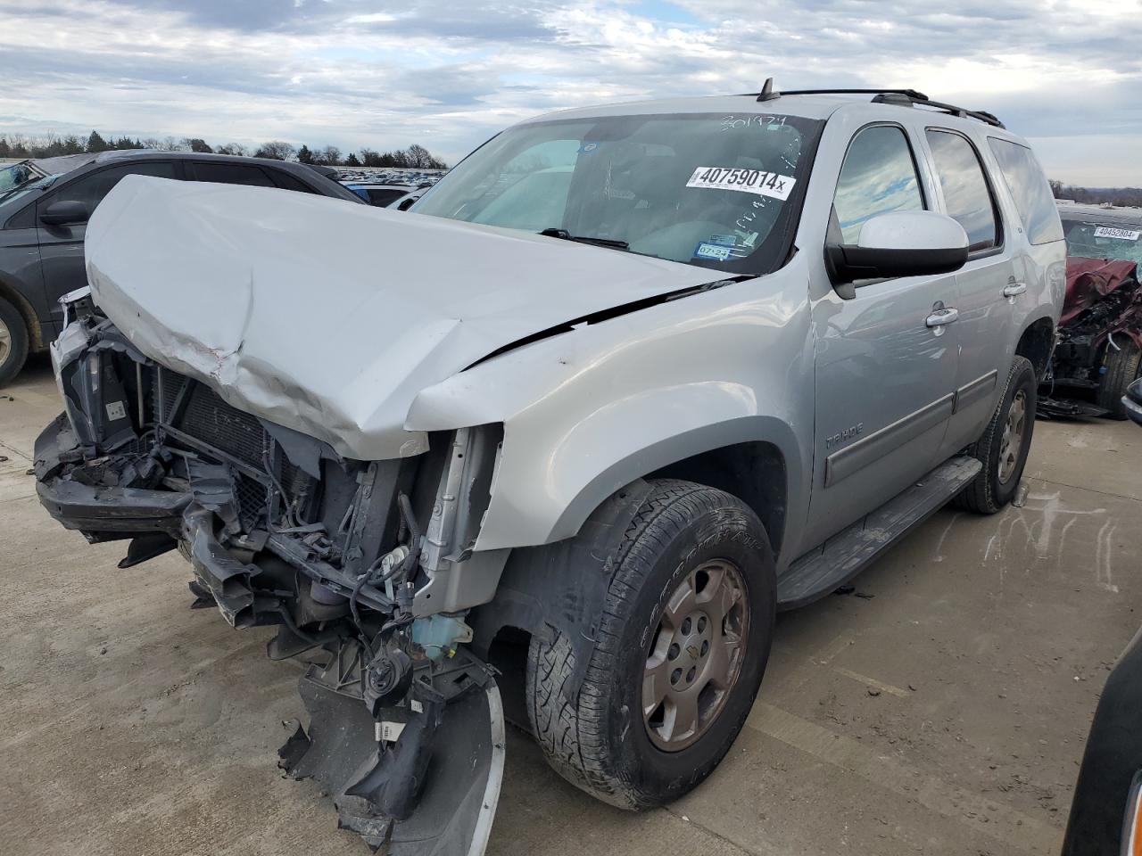 CHEVROLET TAHOE 2013 1gnscbe06dr318055