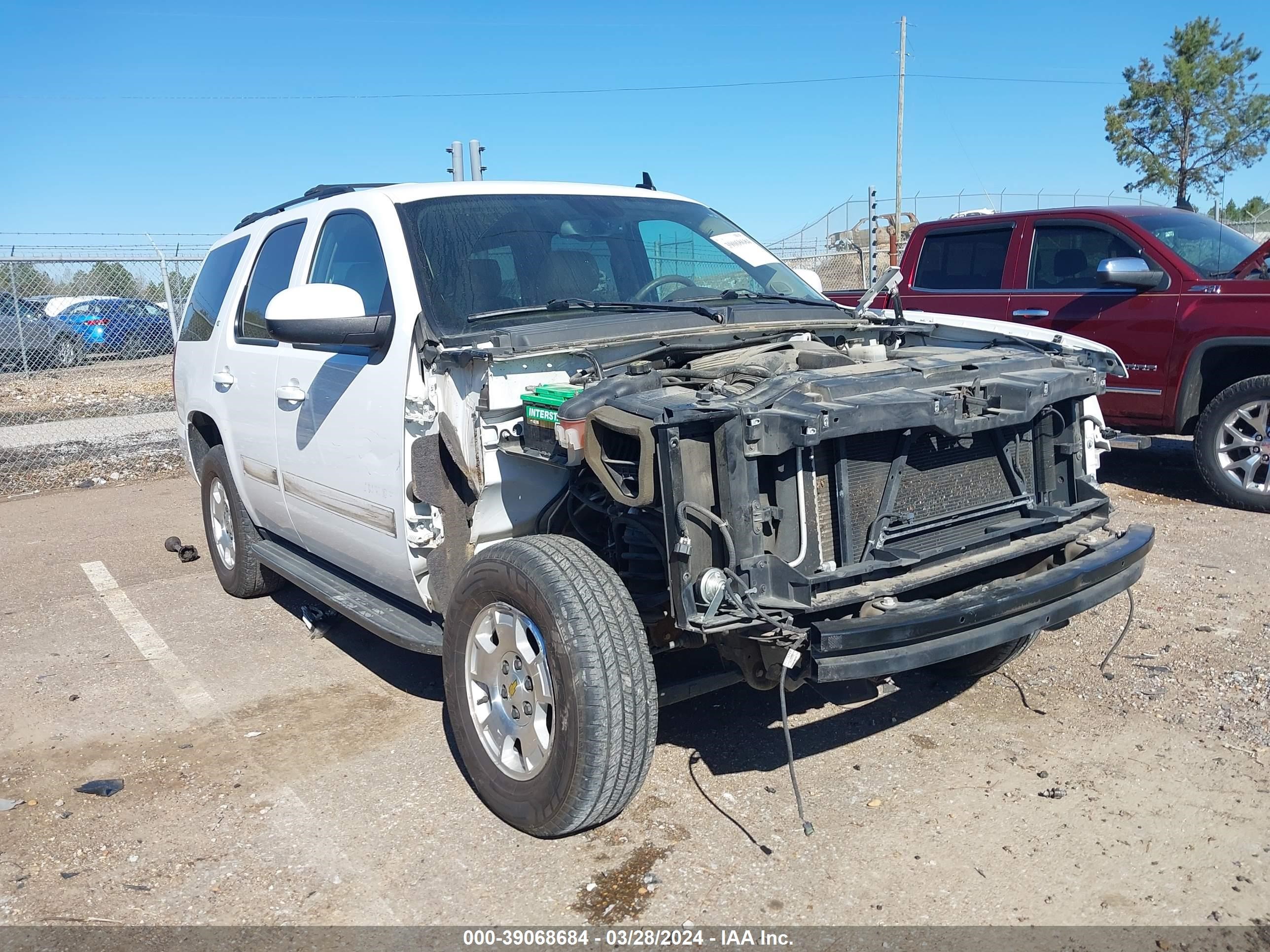 CHEVROLET TAHOE 2013 1gnscbe07dr256584