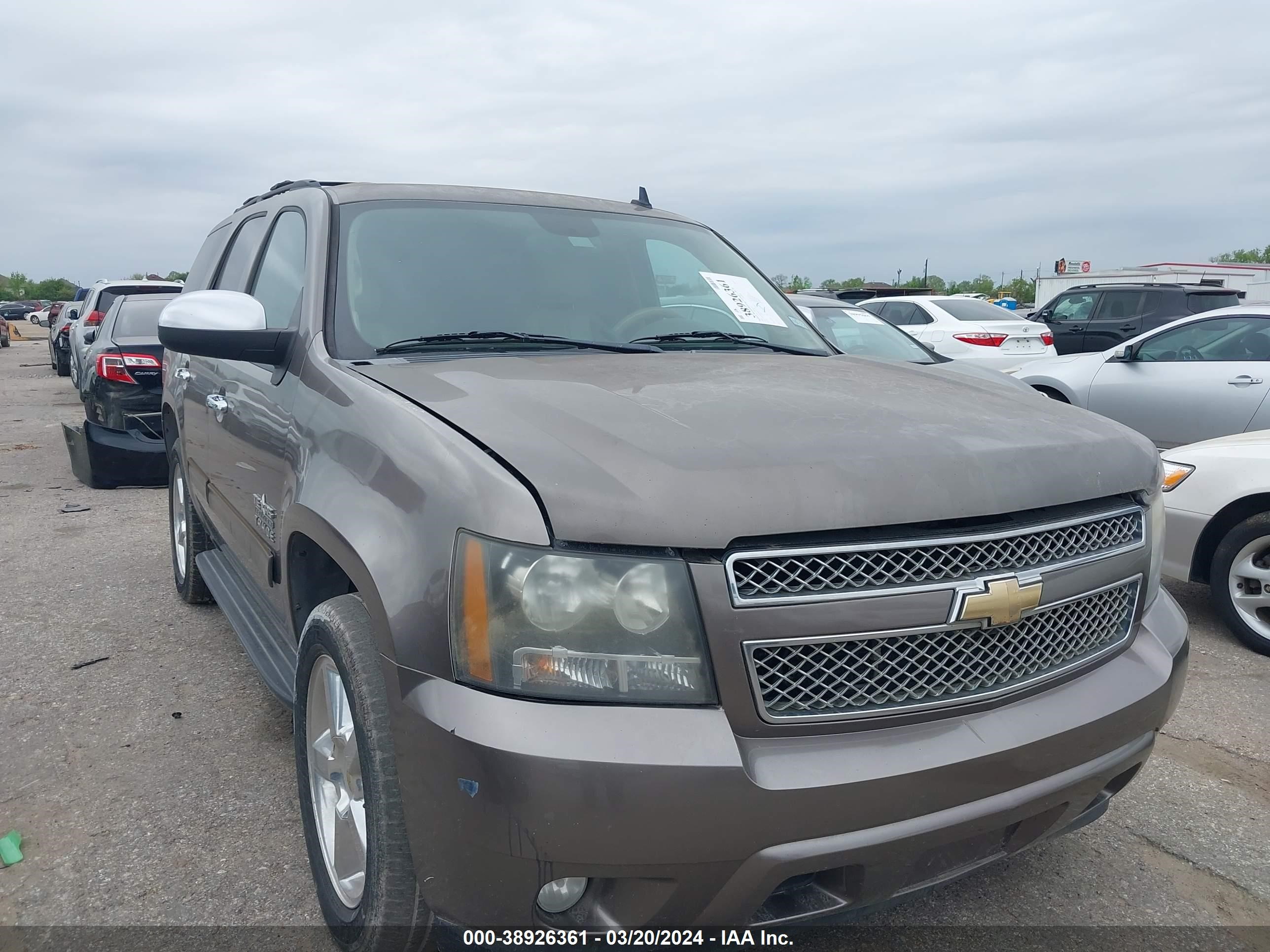 CHEVROLET TAHOE 2011 1gnscbe08br312206