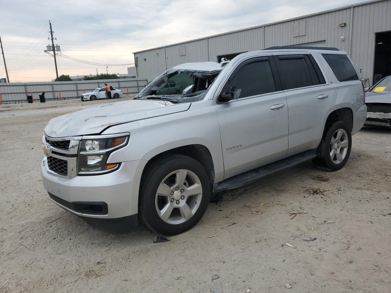 CHEVROLET TAHOE 2019 1gnscbkc5kr283097