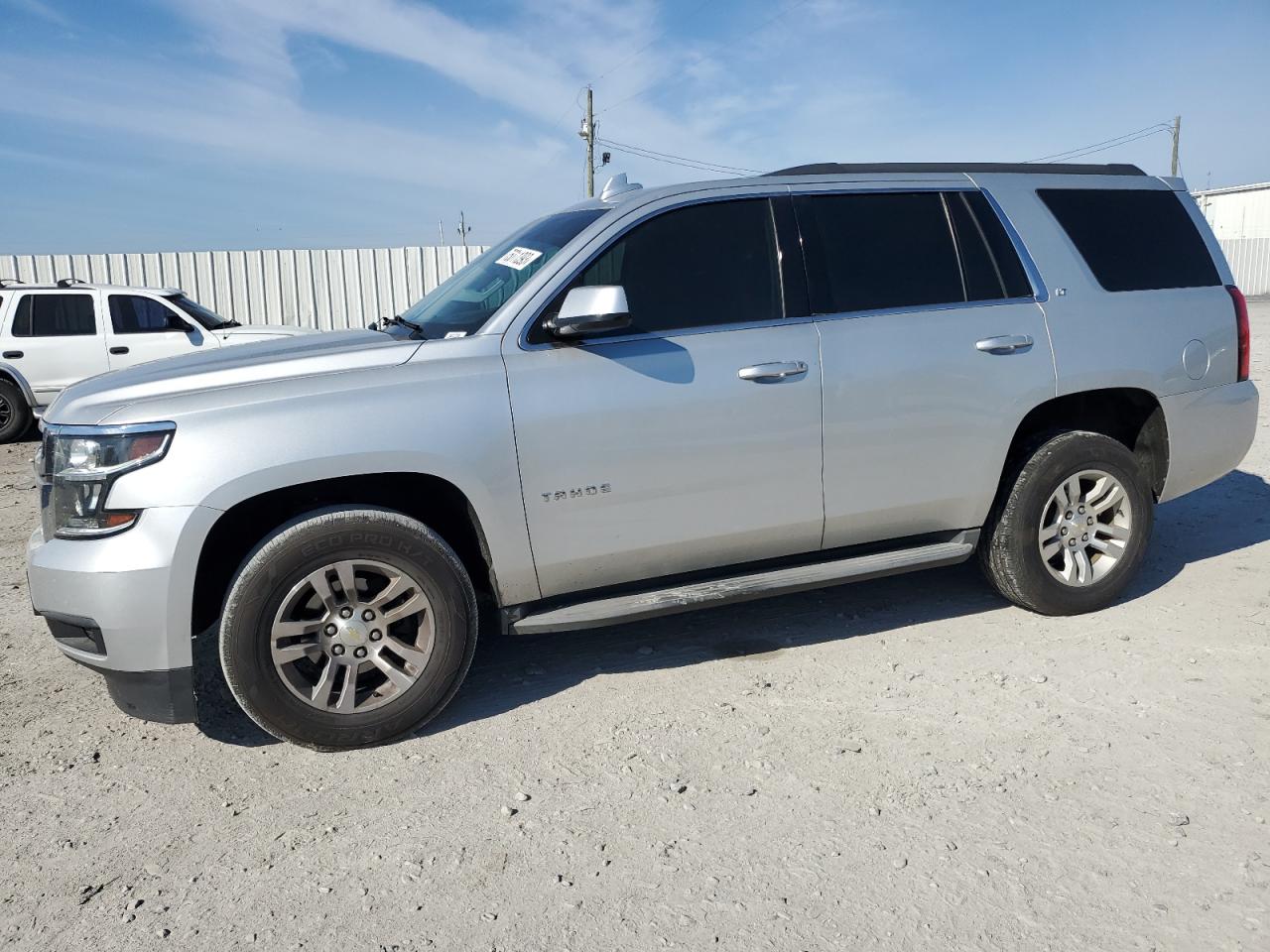 CHEVROLET TAHOE 2015 1gnscbkc8fr551615