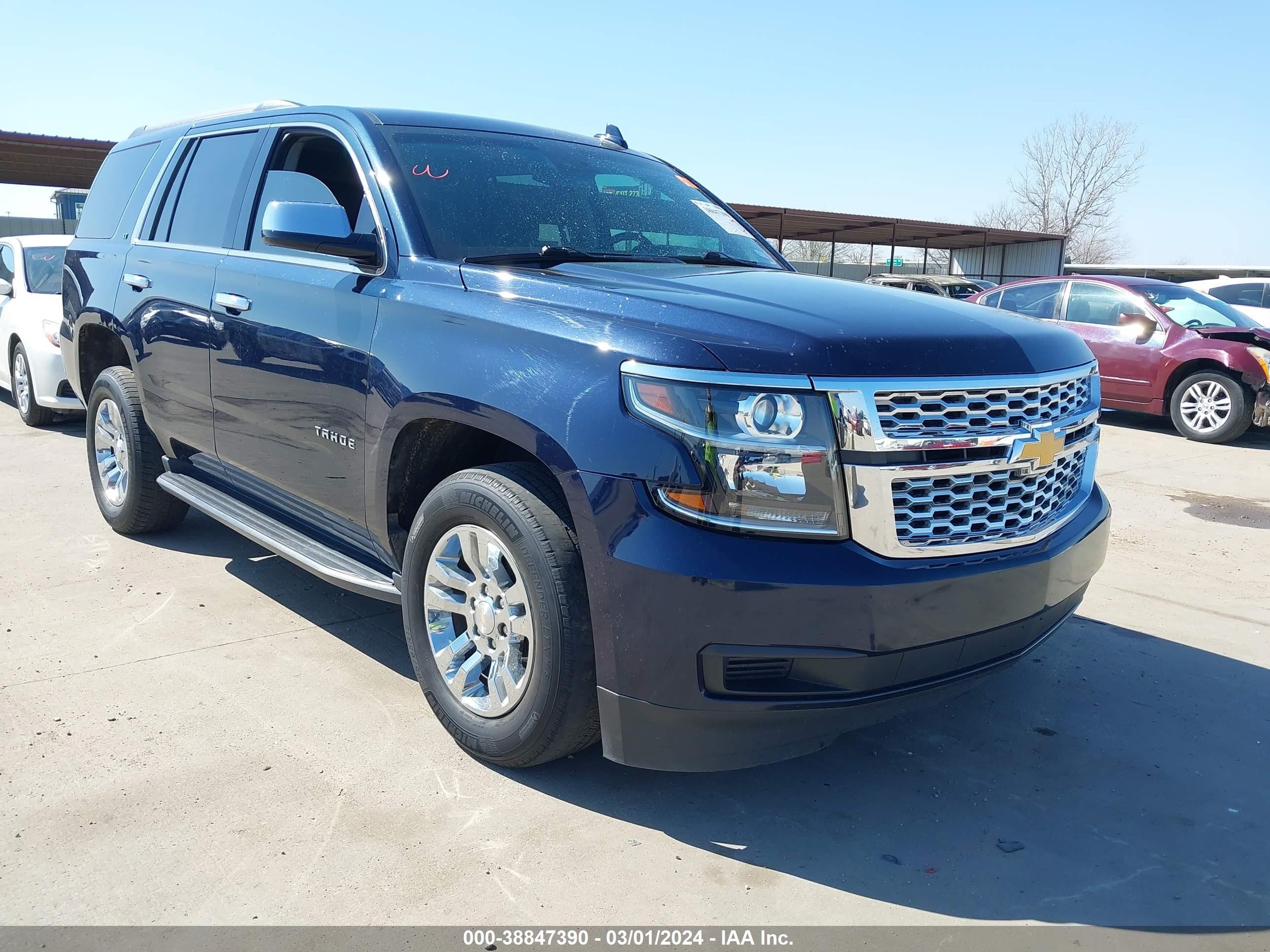 CHEVROLET TAHOE 2018 1gnscbkcxjr179185