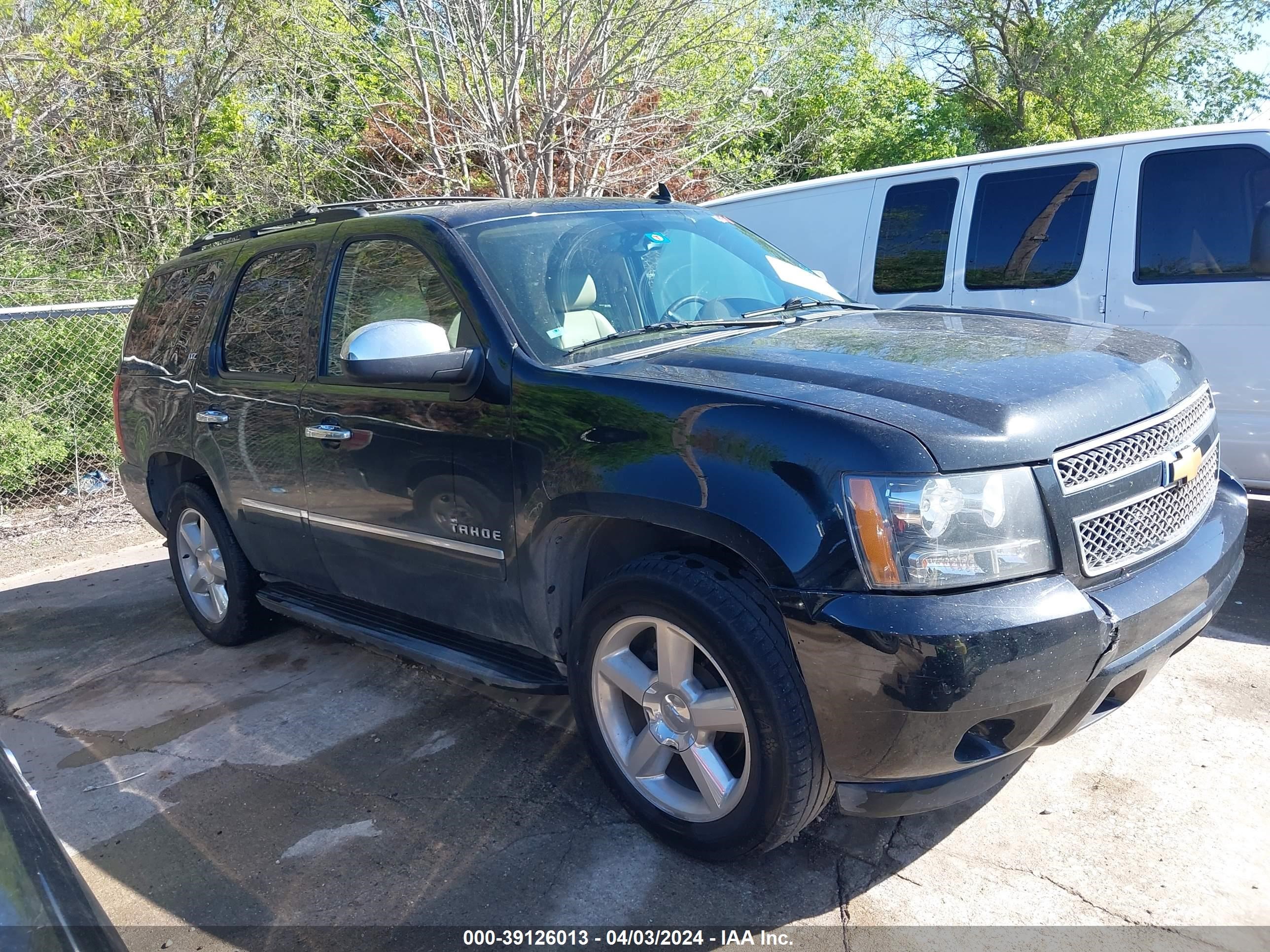 CHEVROLET TAHOE 2013 1gnscce03dr106560