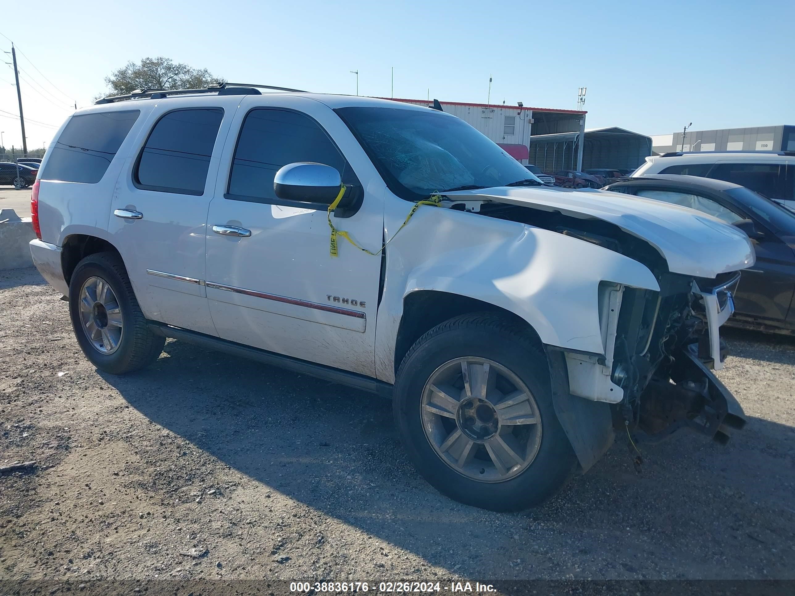 CHEVROLET TAHOE 2011 1gnscce08br398865