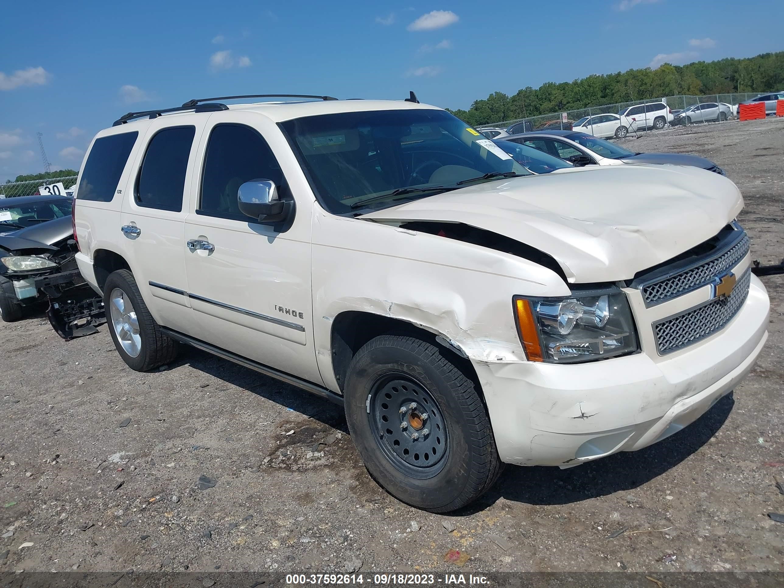 CHEVROLET TAHOE 2013 1gnscce09dr269620