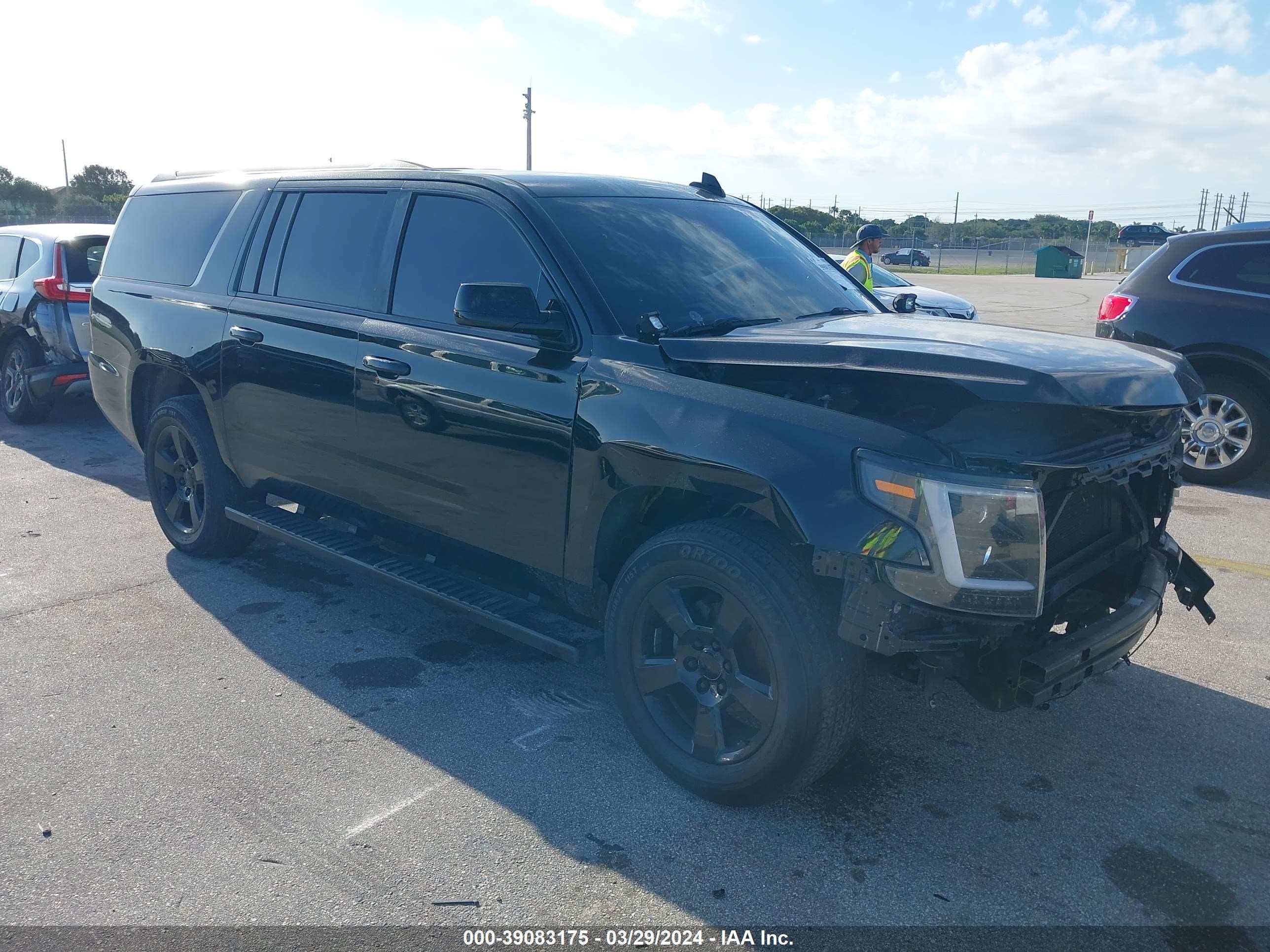 CHEVROLET SUBURBAN 2016 1gnscgkc7gr376823