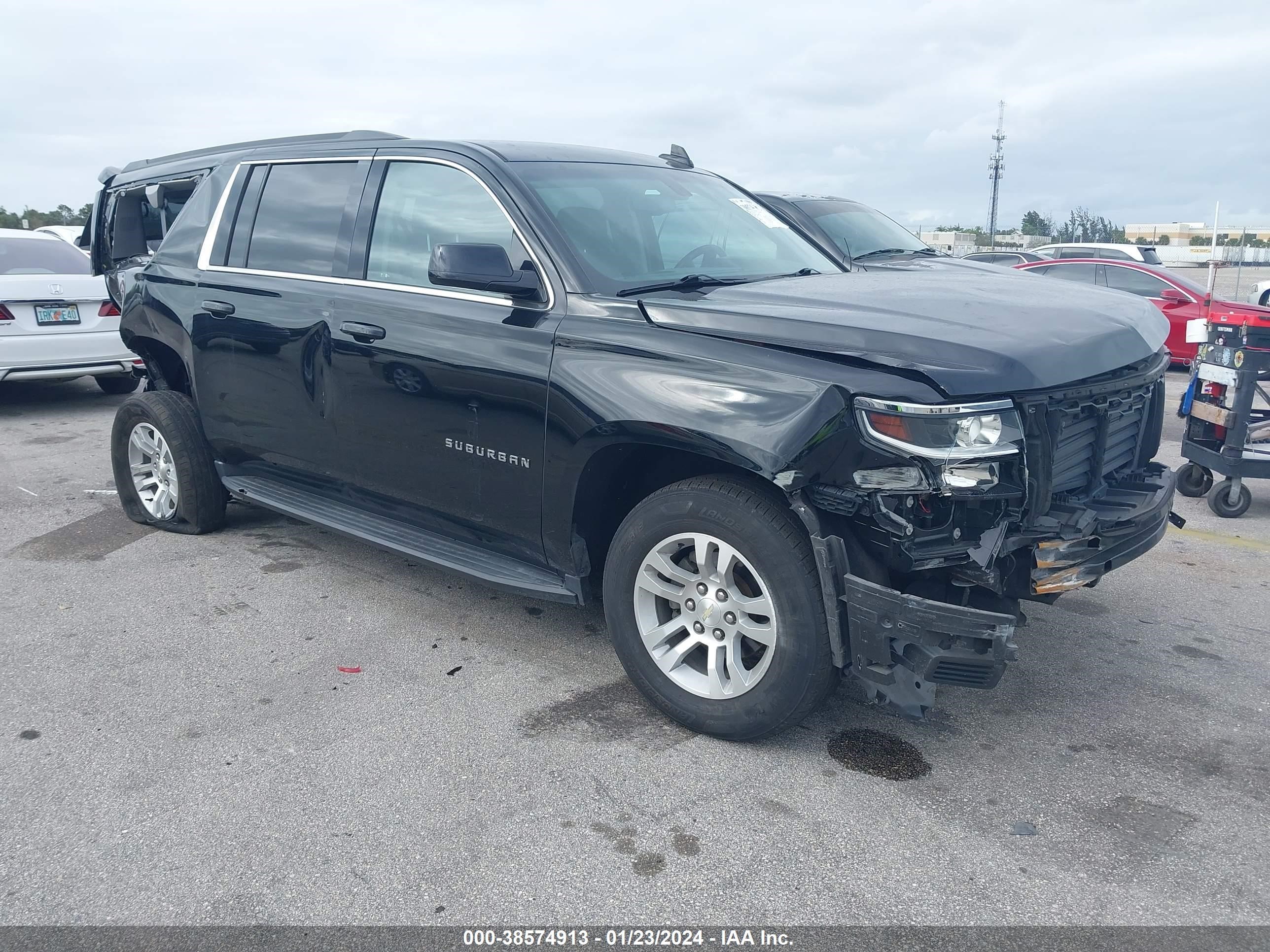 CHEVROLET SUBURBAN 2018 1gnscgkc8jr385022