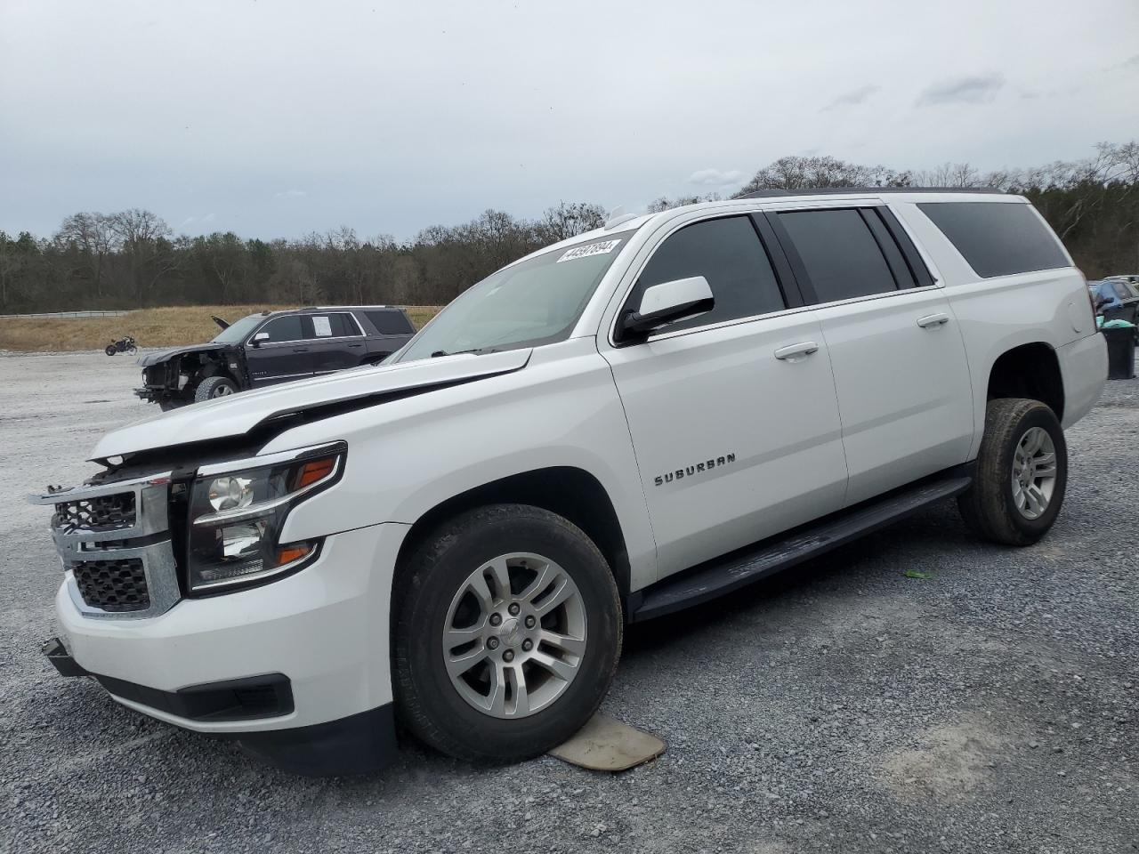 CHEVROLET SUBURBAN 2019 1gnscgkcxkr356834