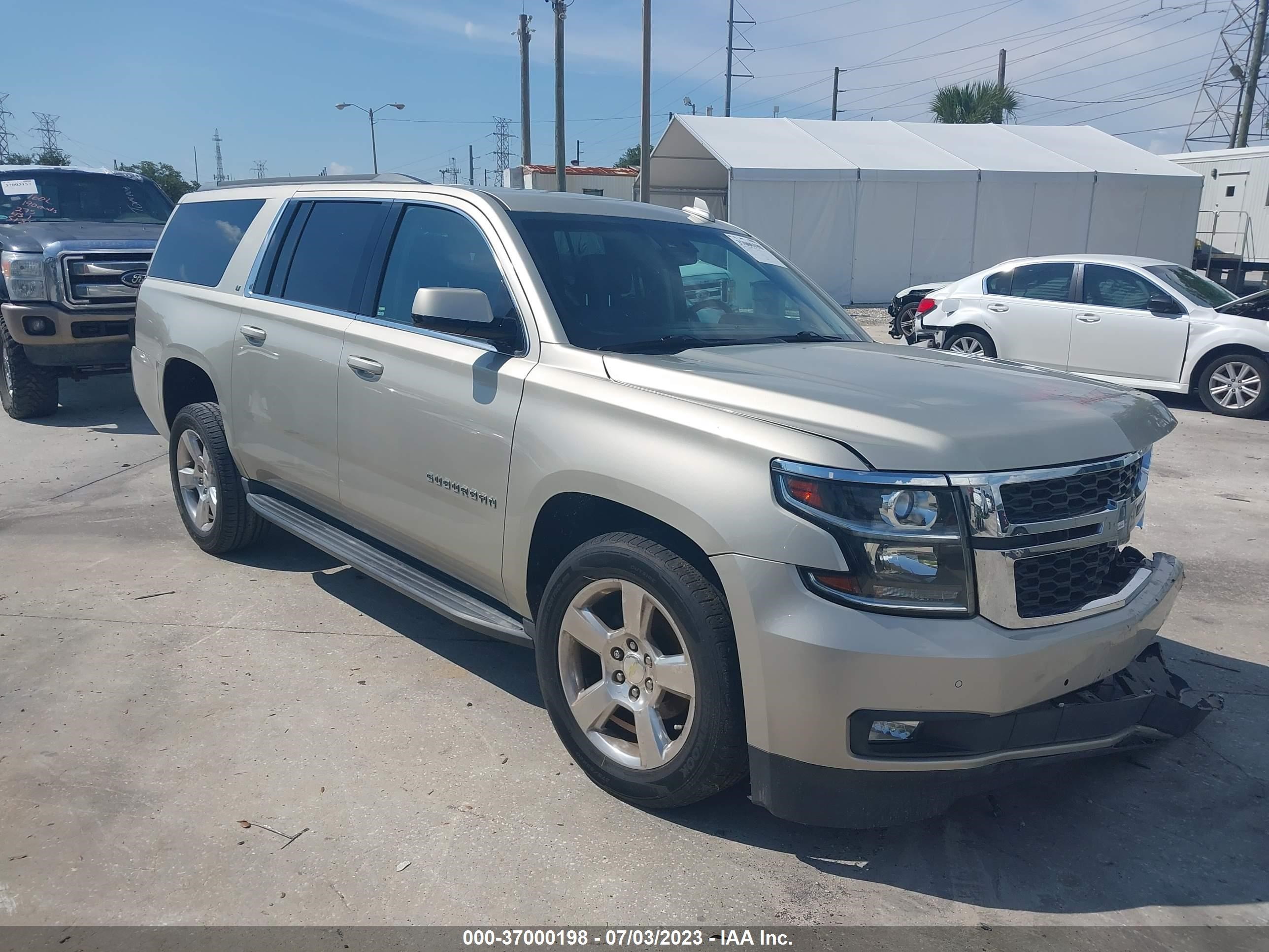 CHEVROLET SUBURBAN 2016 1gnschkc2gr269541