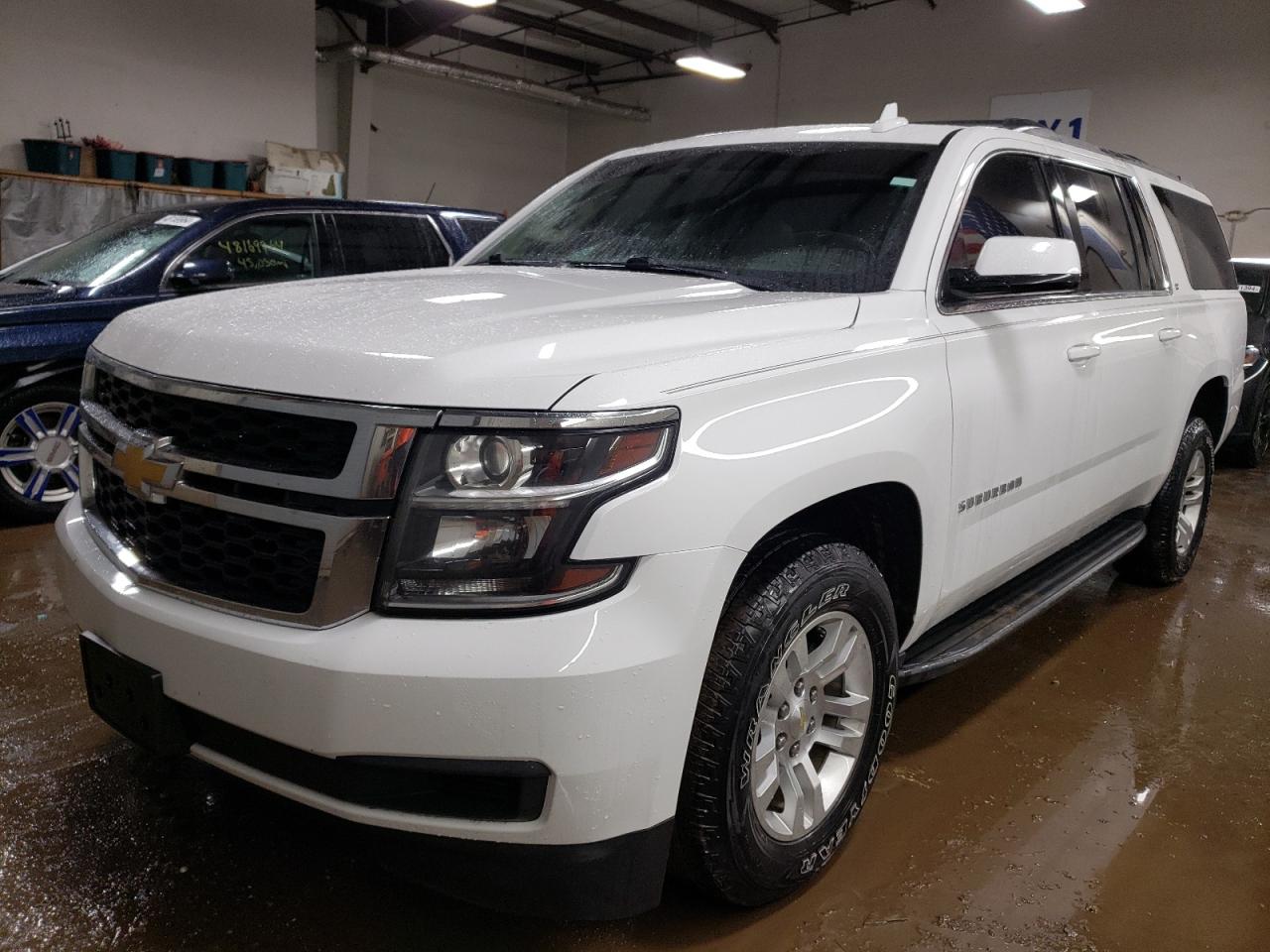 CHEVROLET SUBURBAN 2017 1gnschkc6hr365223