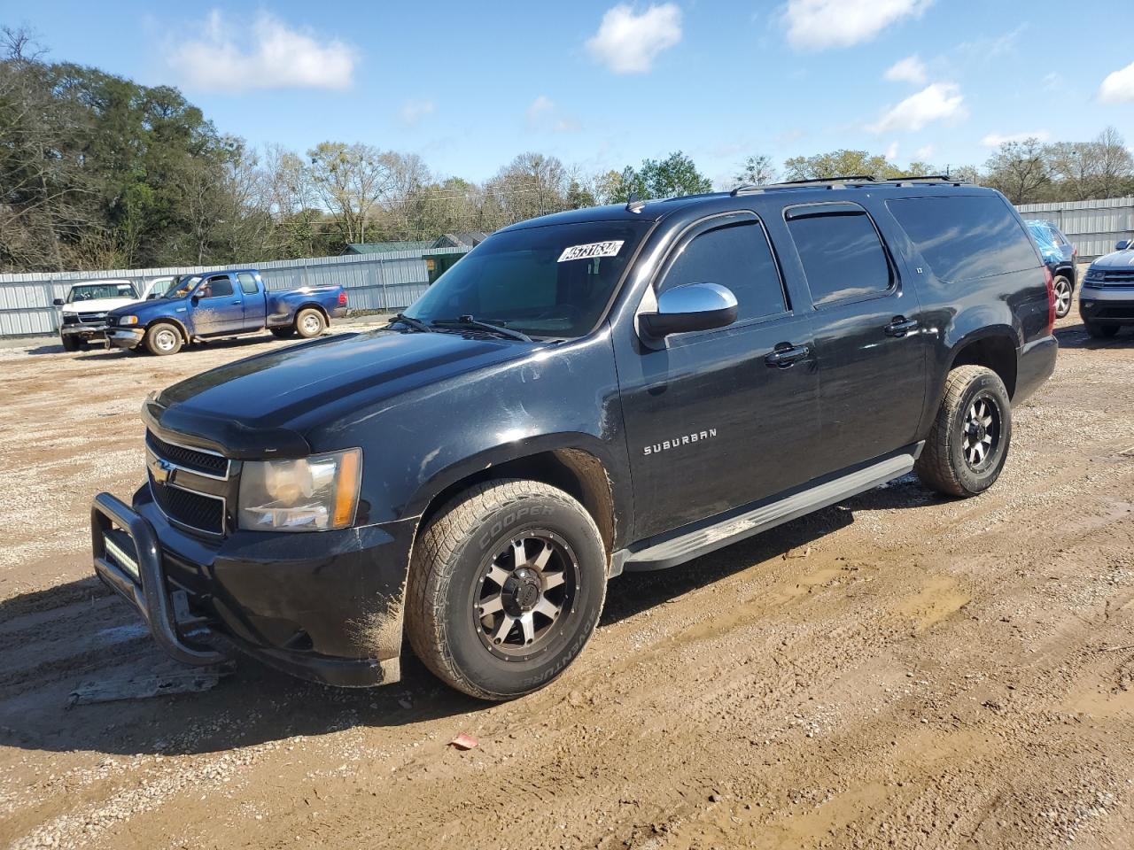 CHEVROLET SUBURBAN 2011 1gnscje03br179283