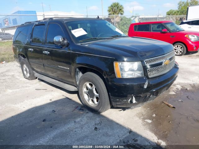 CHEVROLET SUBURBAN 1500 2013 1gnscje03dr244331