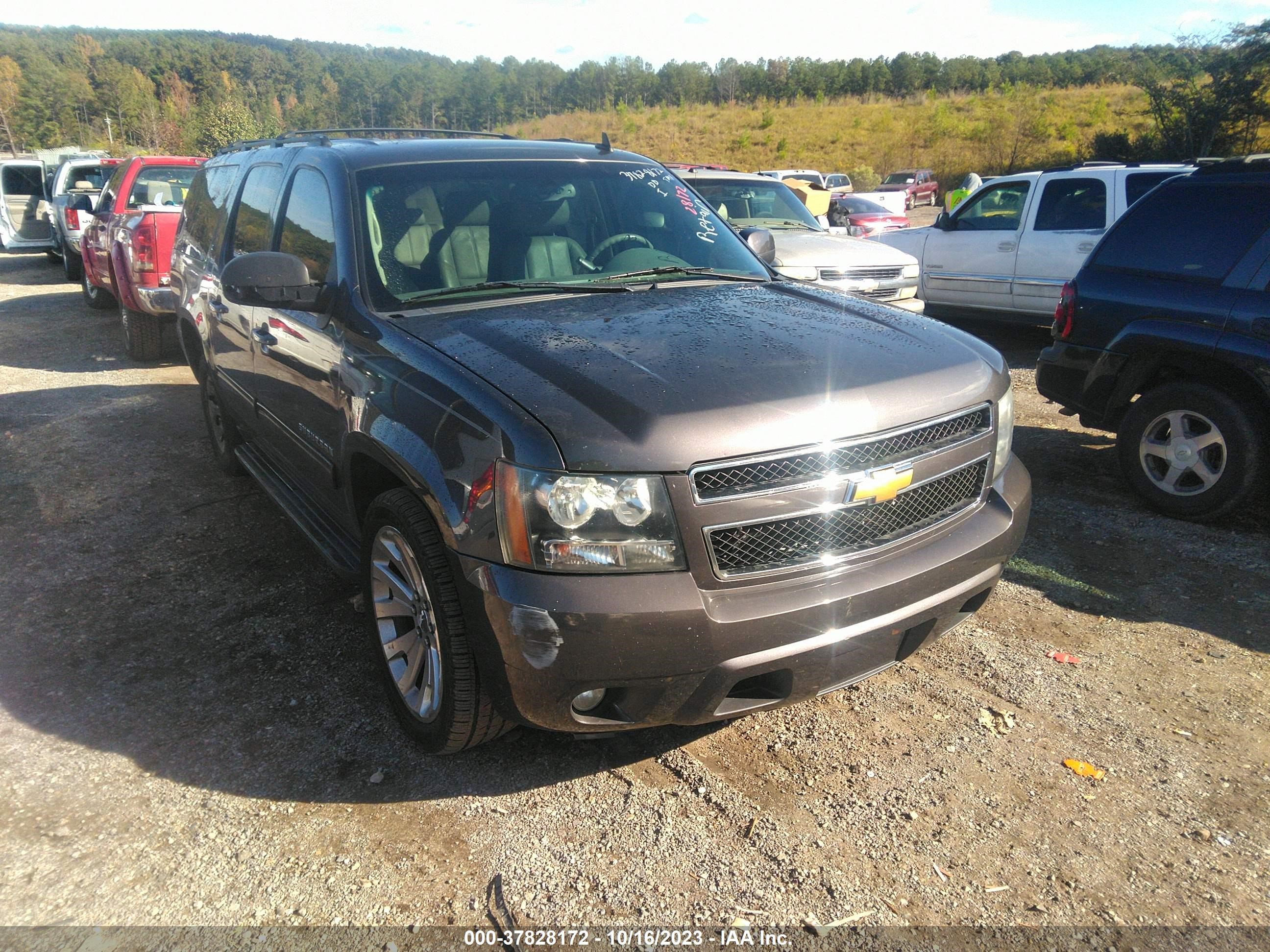 CHEVROLET SUBURBAN 2011 1gnscje04br170561