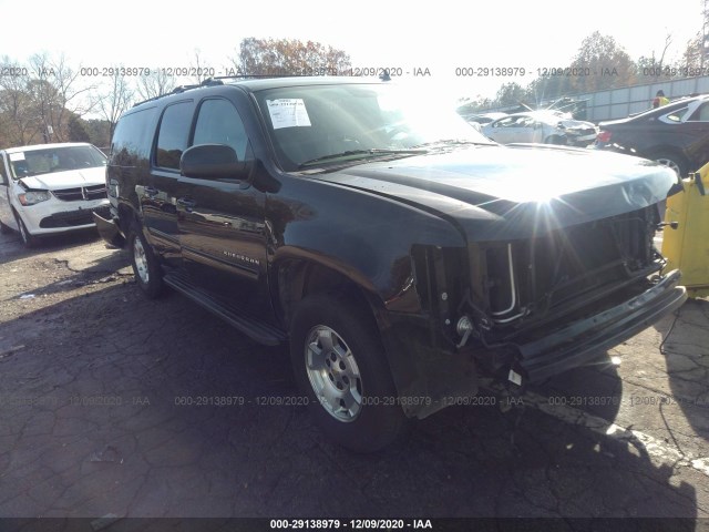 CHEVROLET SUBURBAN 2013 1gnscje04dr108726