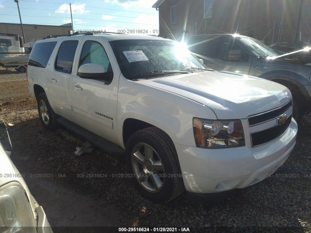 CHEVROLET SUBURBAN 2013 1gnscje04dr139457