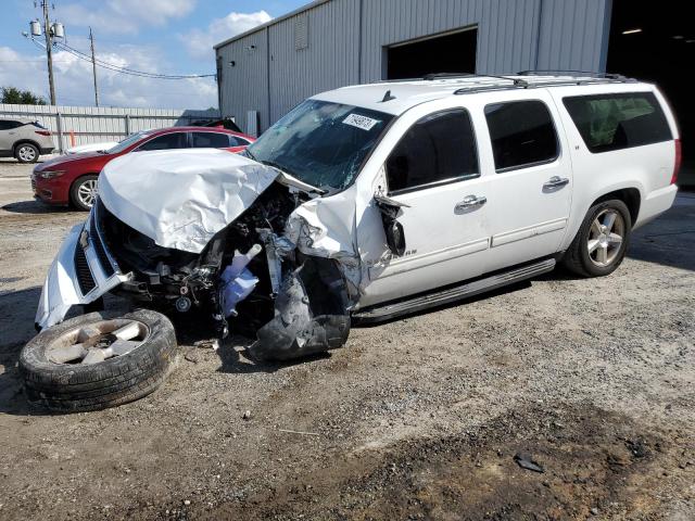 CHEVROLET SUBURBAN C 2013 1gnscje04dr205084