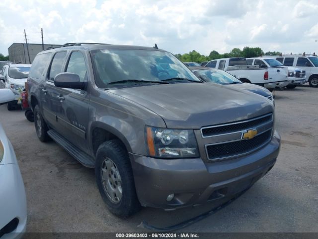 CHEVROLET SUBURBAN 2013 1gnscje04dr355325