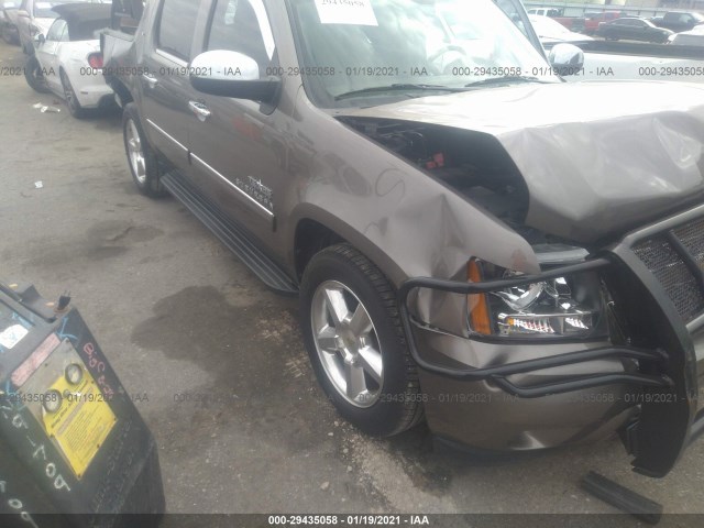 CHEVROLET SUBURBAN 2013 1gnscje04dr373971