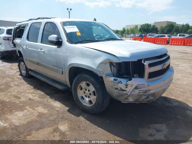 CHEVROLET SUBURBAN 2013 1gnscje05dr100442