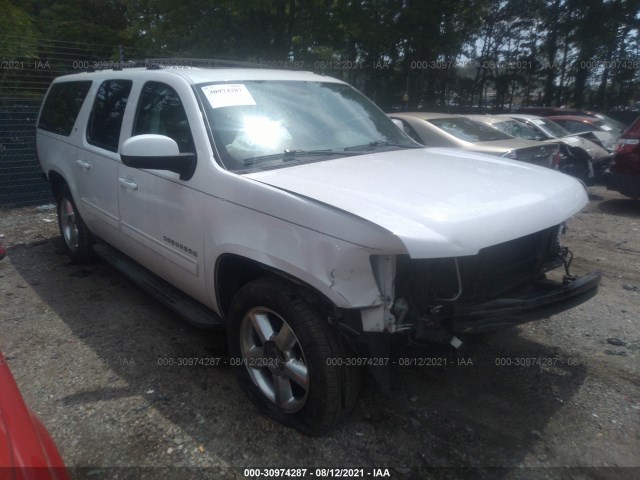 CHEVROLET SUBURBAN 2013 1gnscje05dr176694