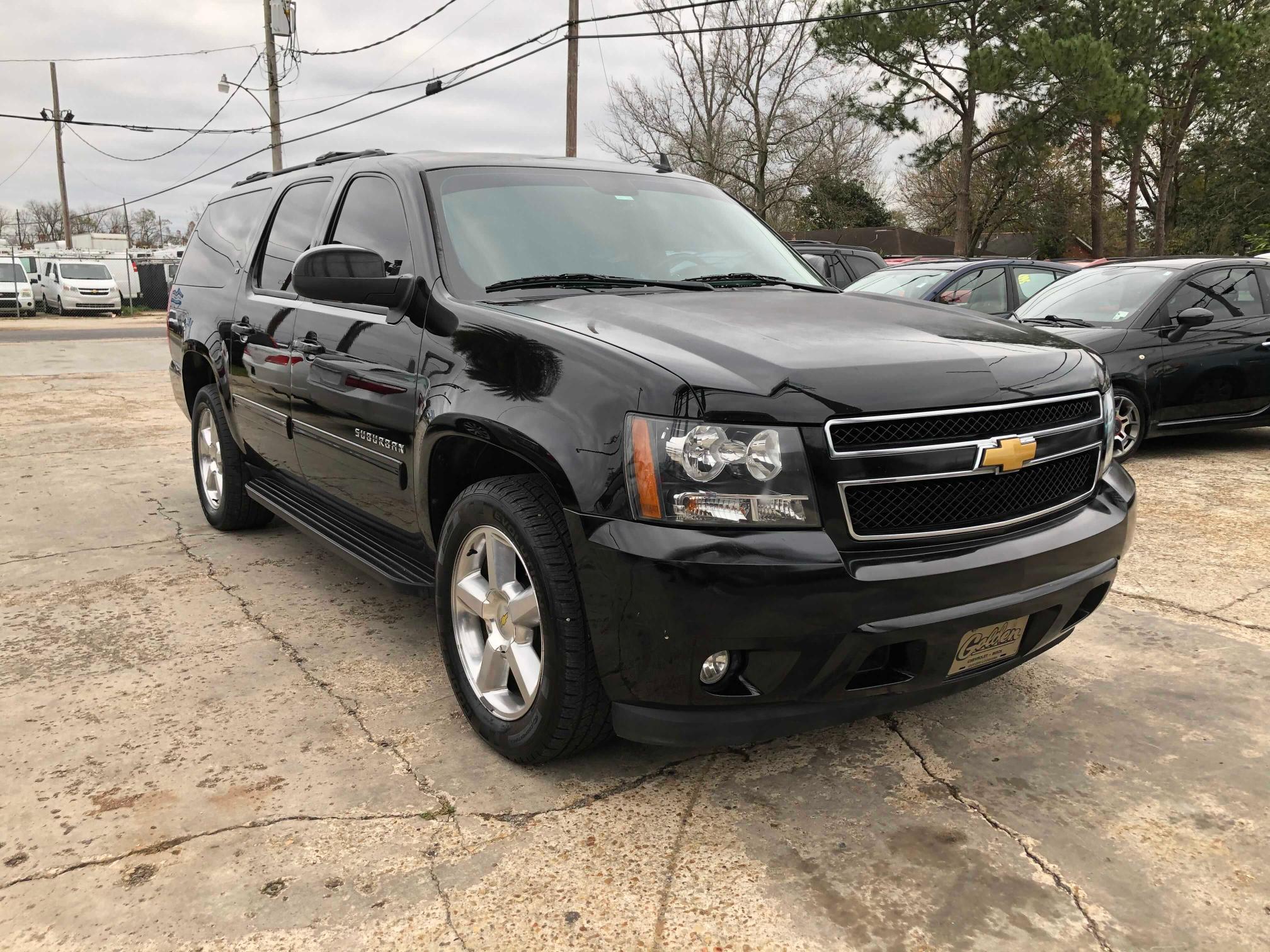 CHEVROLET SUBURBAN C 2013 1gnscje08dr363654