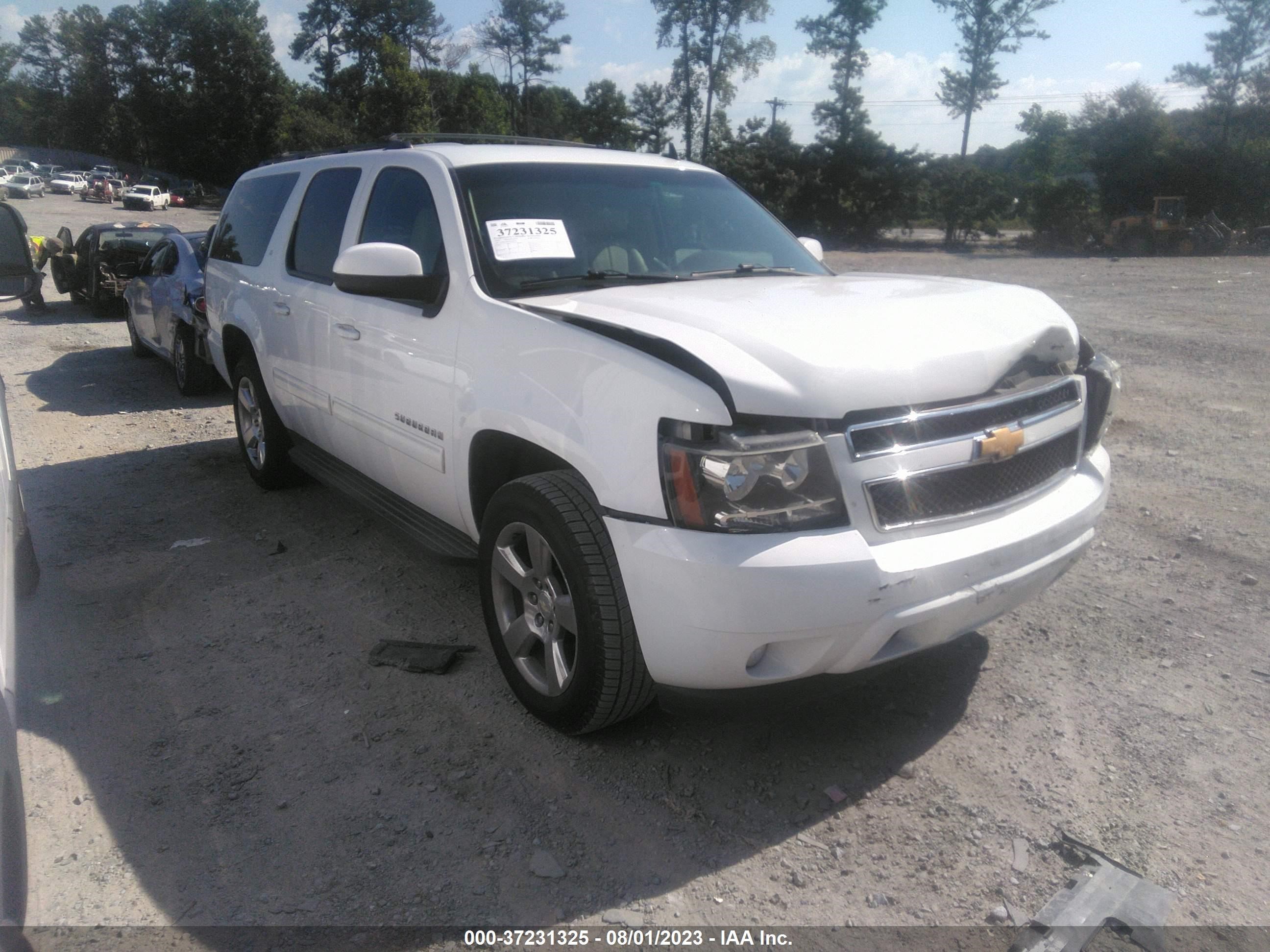 CHEVROLET SUBURBAN 2014 1gnscje08er236369