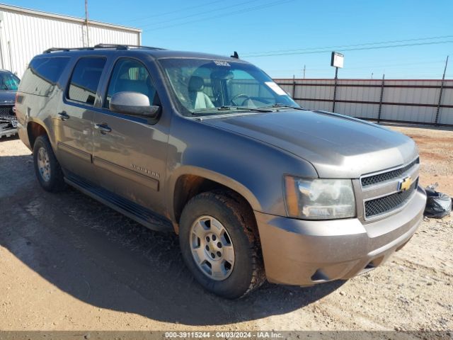 CHEVROLET SUBURBAN 1500 2013 1gnscje09dr235844