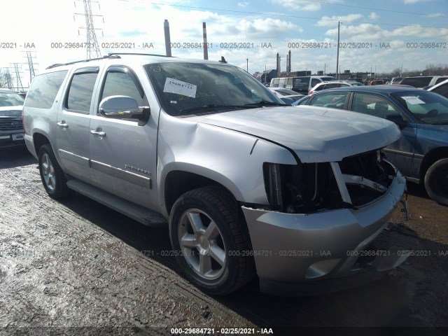 CHEVROLET SUBURBAN 2013 1gnscje09dr270562