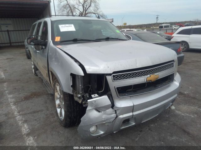 CHEVROLET SUBURBAN 1500 2014 1gnscje0xer220027