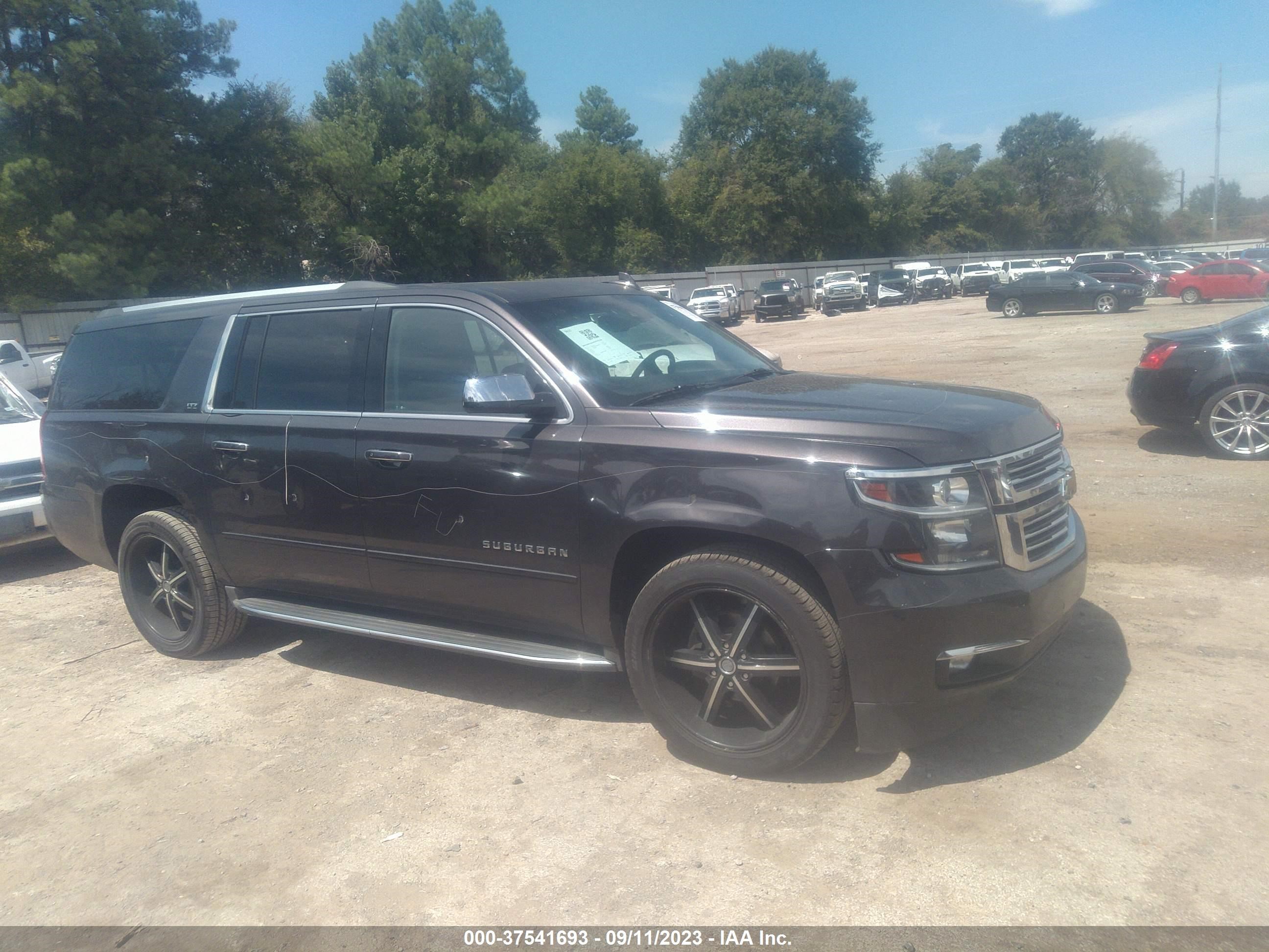 CHEVROLET SUBURBAN 2016 1gnscjkc6gr123604