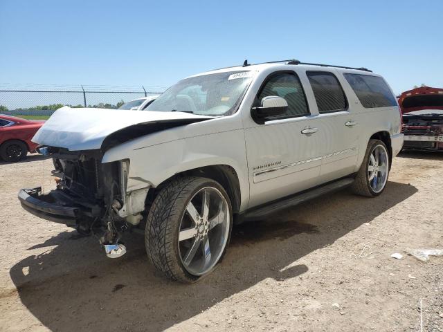 CHEVROLET SUBURBAN 2013 1gnscke02dr113879