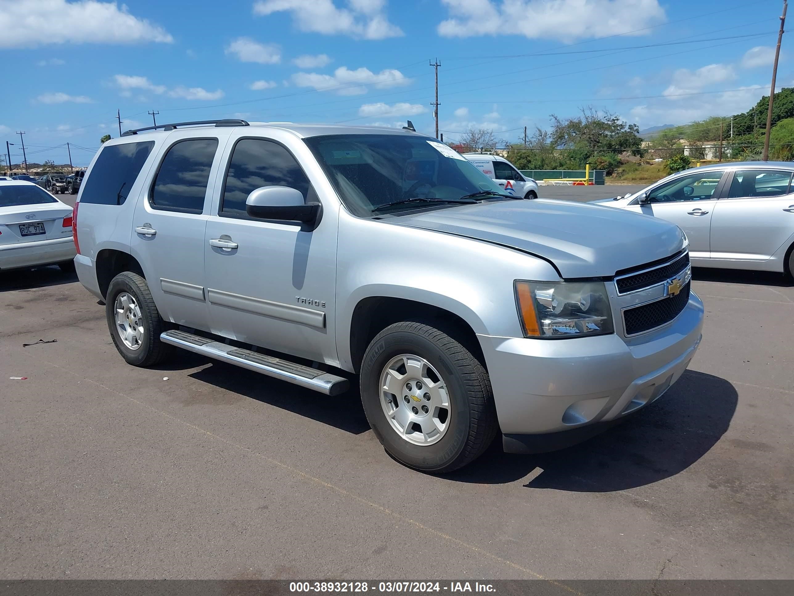 CHEVROLET TAHOE 2013 1gnskae03dr149934