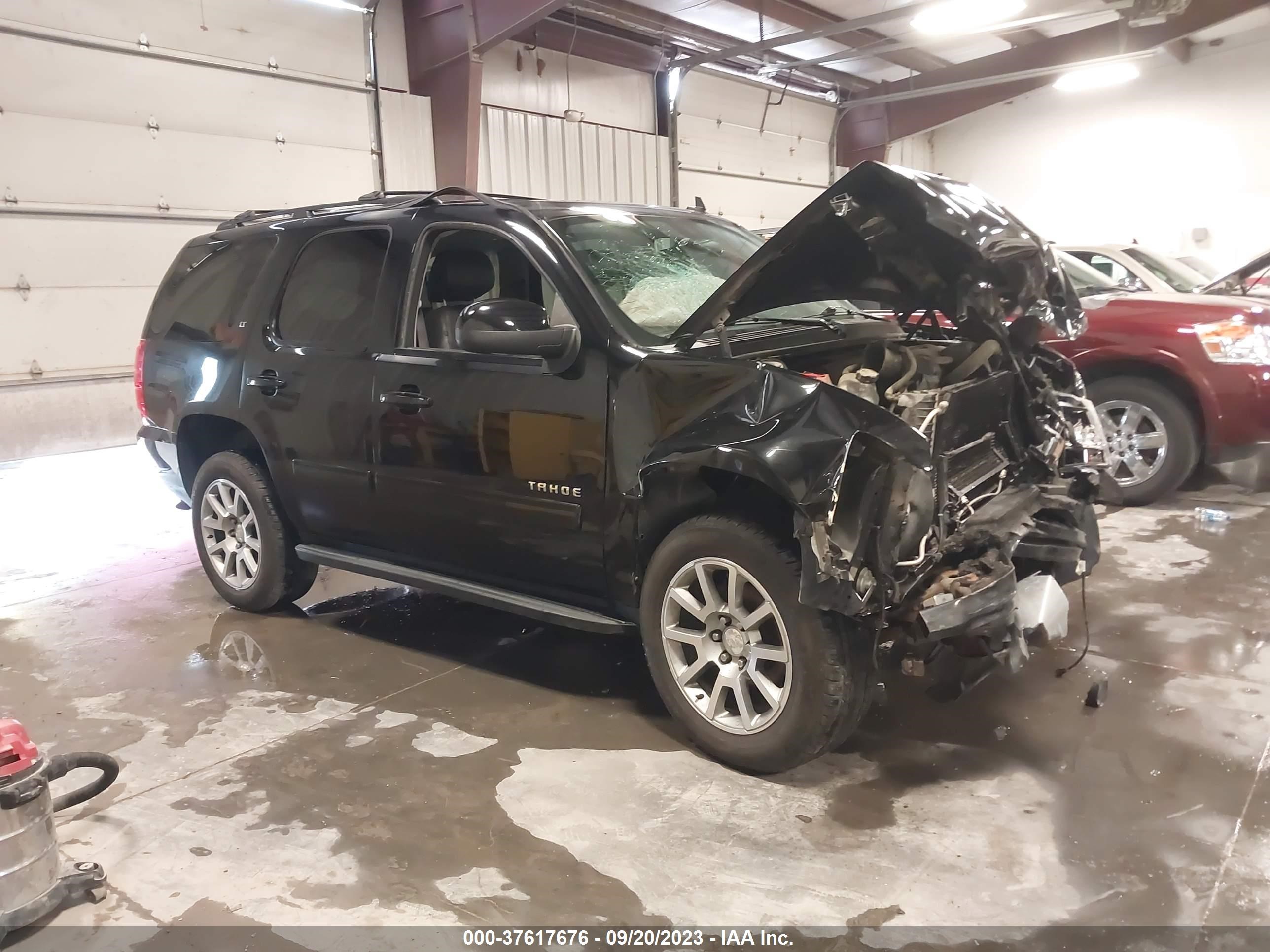 CHEVROLET TAHOE 2013 1gnskbe00dr149556