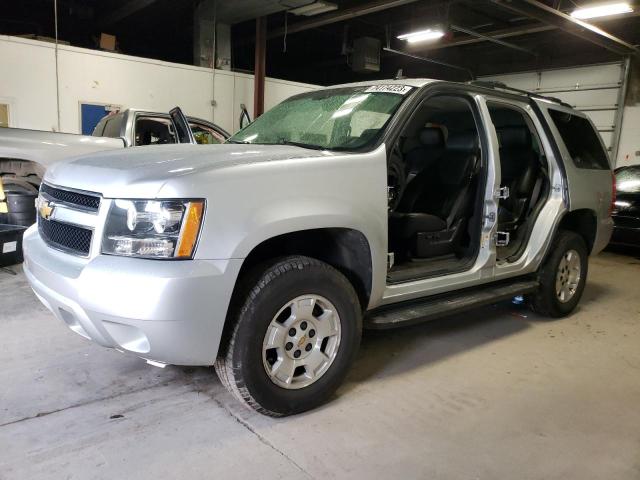 CHEVROLET TAHOE 2013 1gnskbe04dr342776