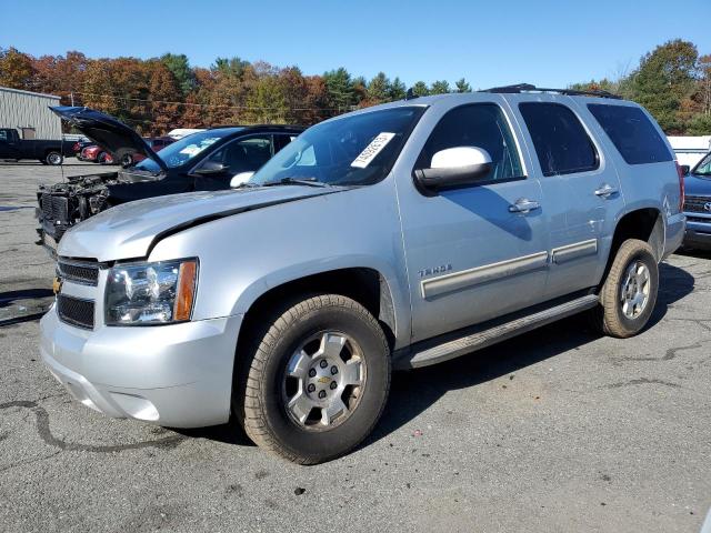 CHEVROLET TAHOE 2013 1gnskbe08dr307903