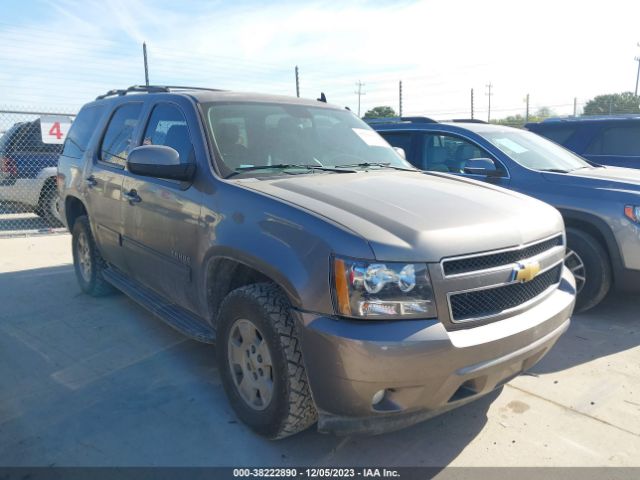 CHEVROLET TAHOE 2013 1gnskbe09dr343163