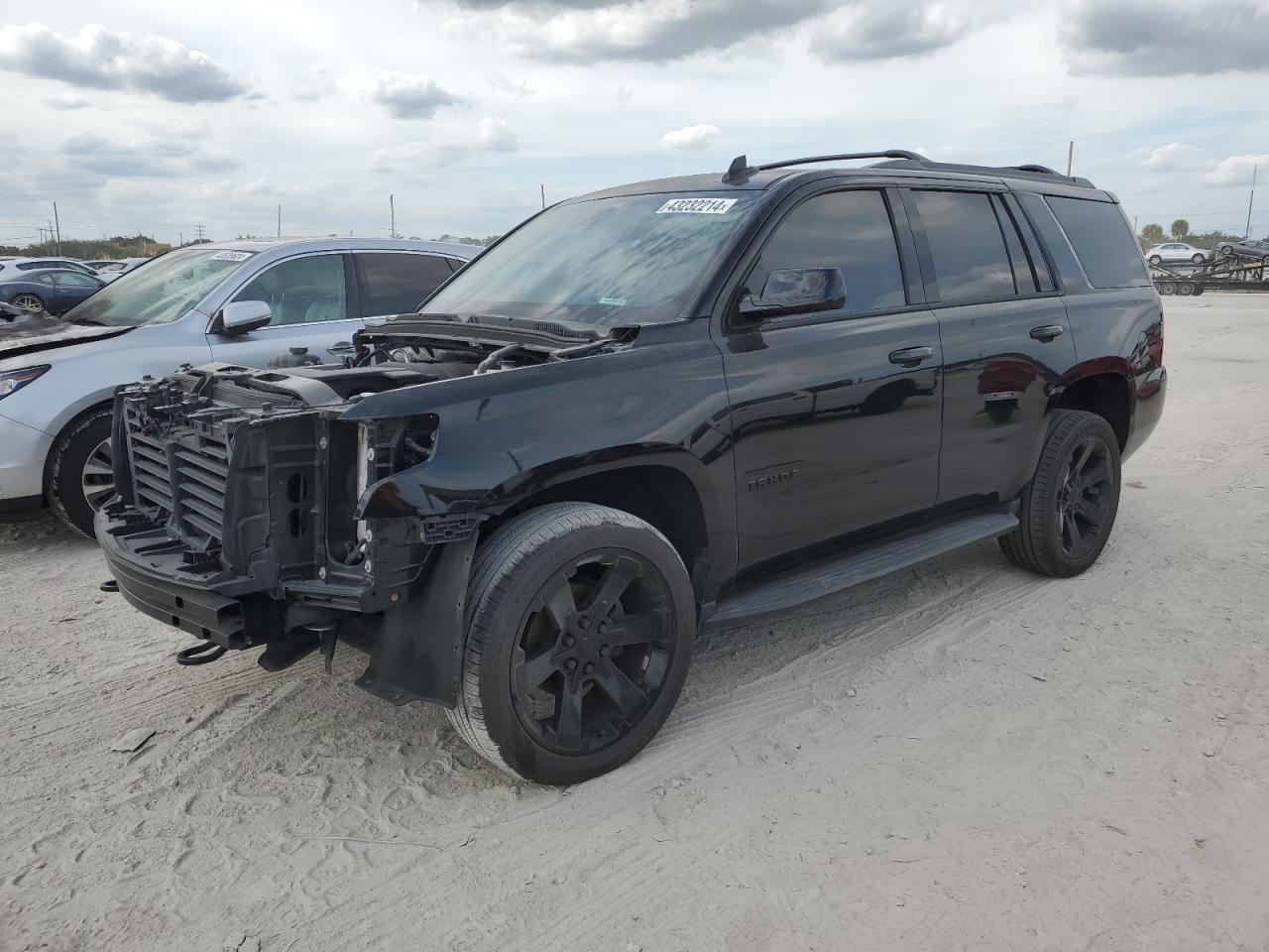 CHEVROLET TAHOE 2017 1gnskbkc0hr379120