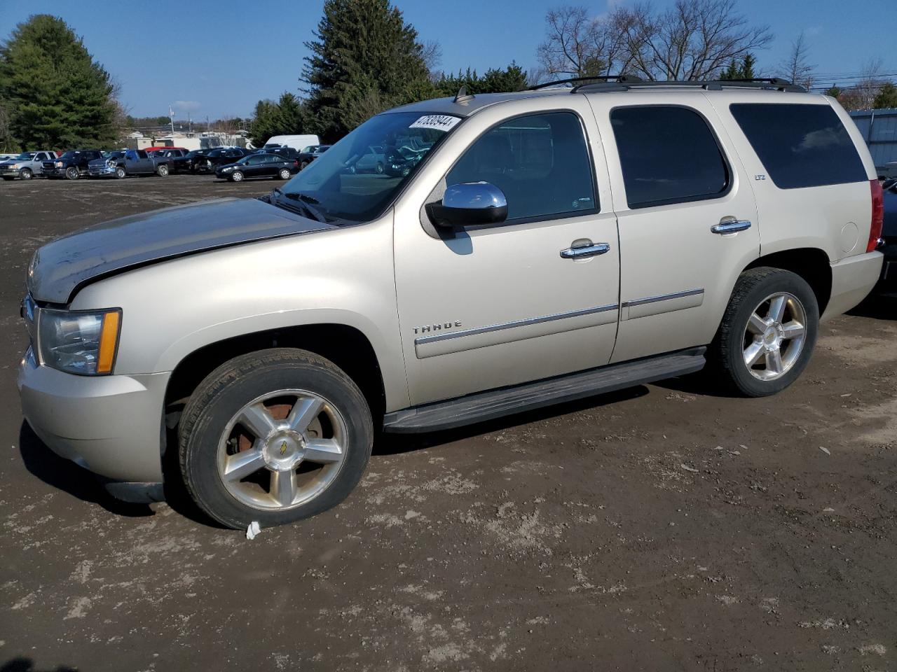 CHEVROLET TAHOE 2013 1gnskce03dr280812