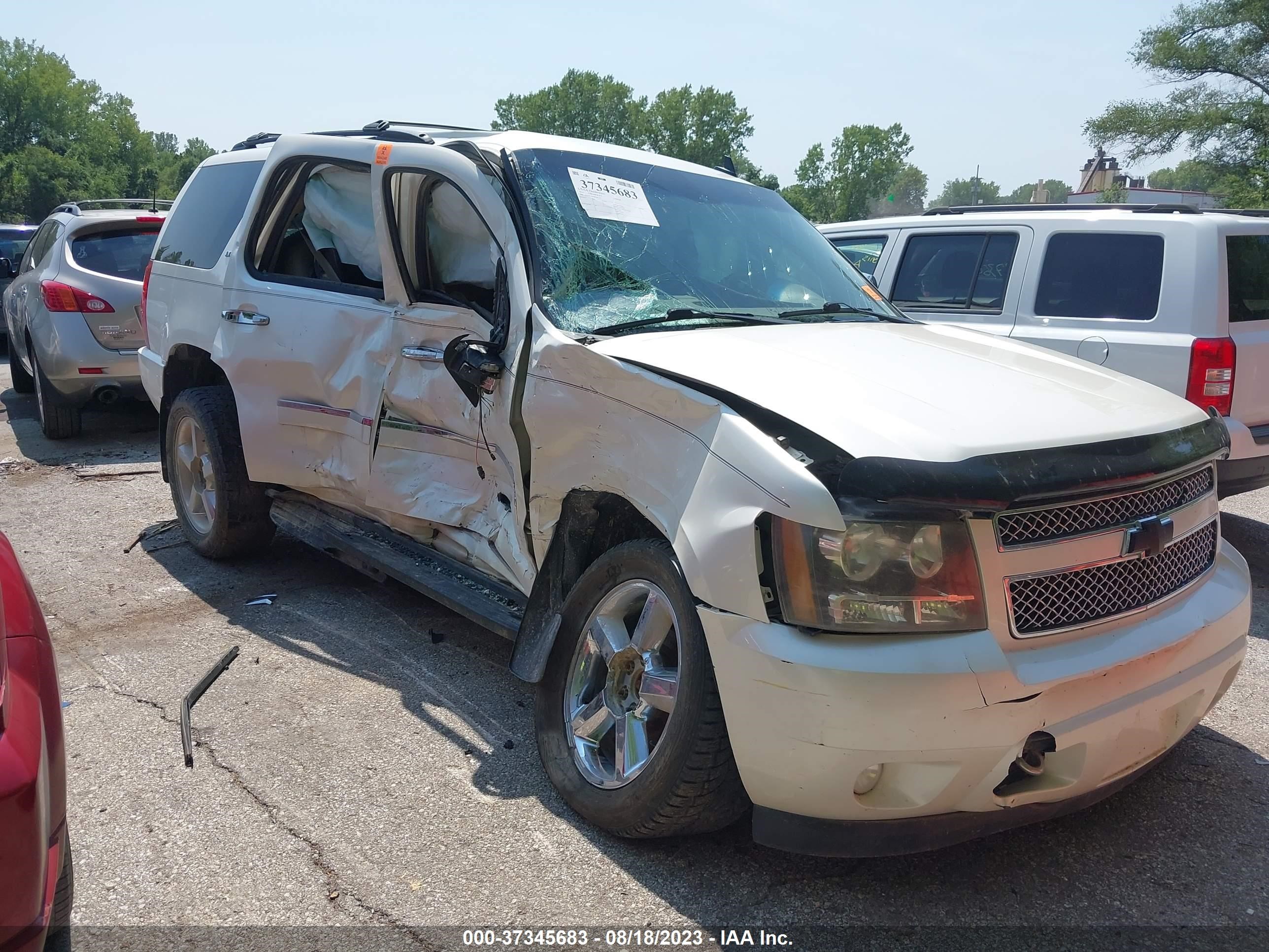 CHEVROLET TAHOE 2011 1gnskce04br281223