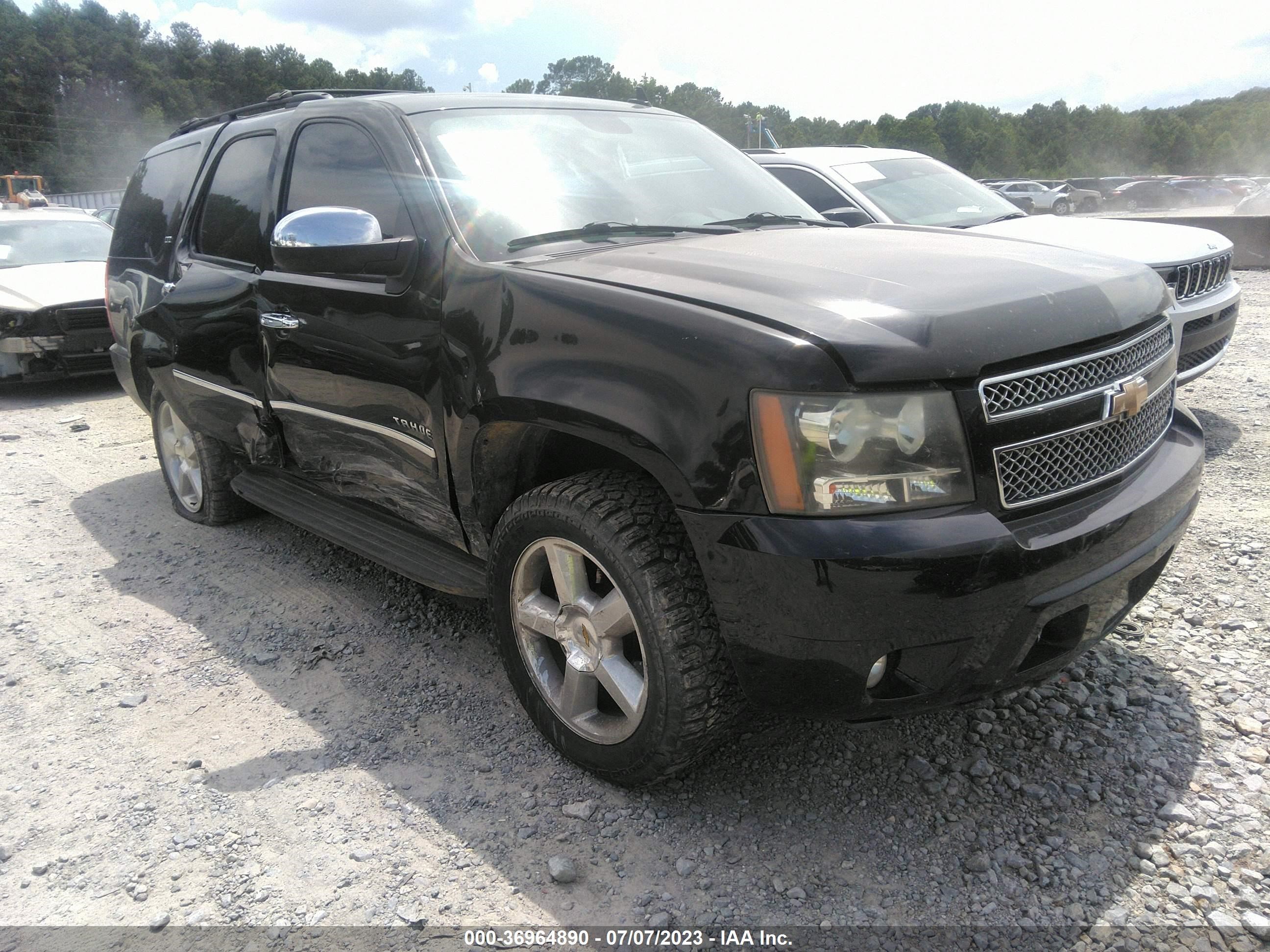 CHEVROLET TAHOE 2011 1gnskce07br202546