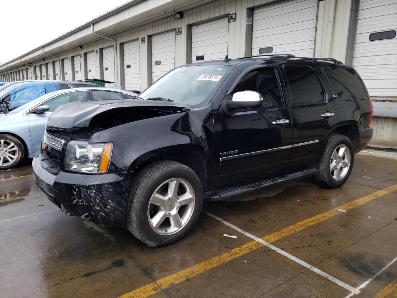 CHEVROLET TAHOE 2013 1gnskce07dr184682