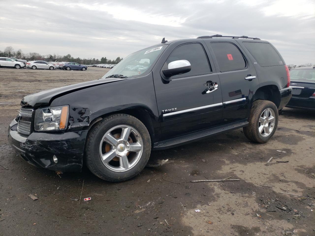 CHEVROLET TAHOE 2013 1gnskce09dr349339