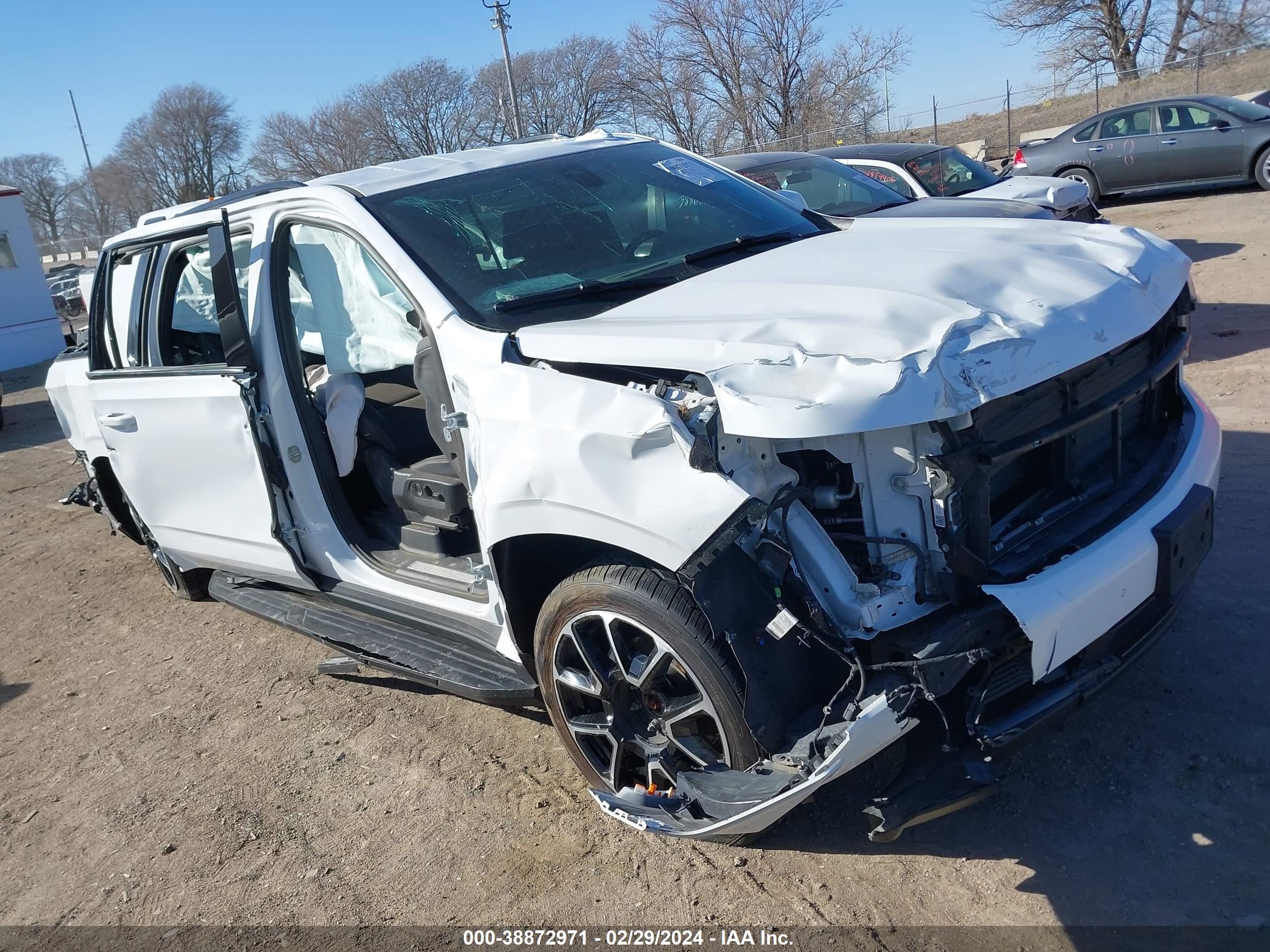 CHEVROLET SUBURBAN 2021 1gnskekd5mr171223