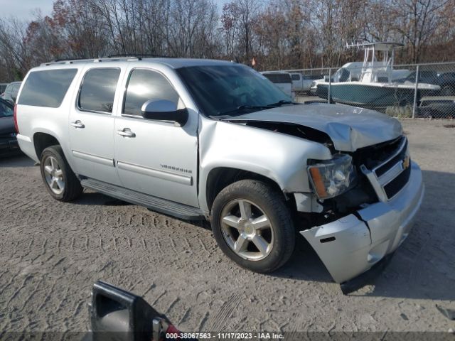 CHEVROLET SUBURBAN 1500 2014 1gnskhe77er139124