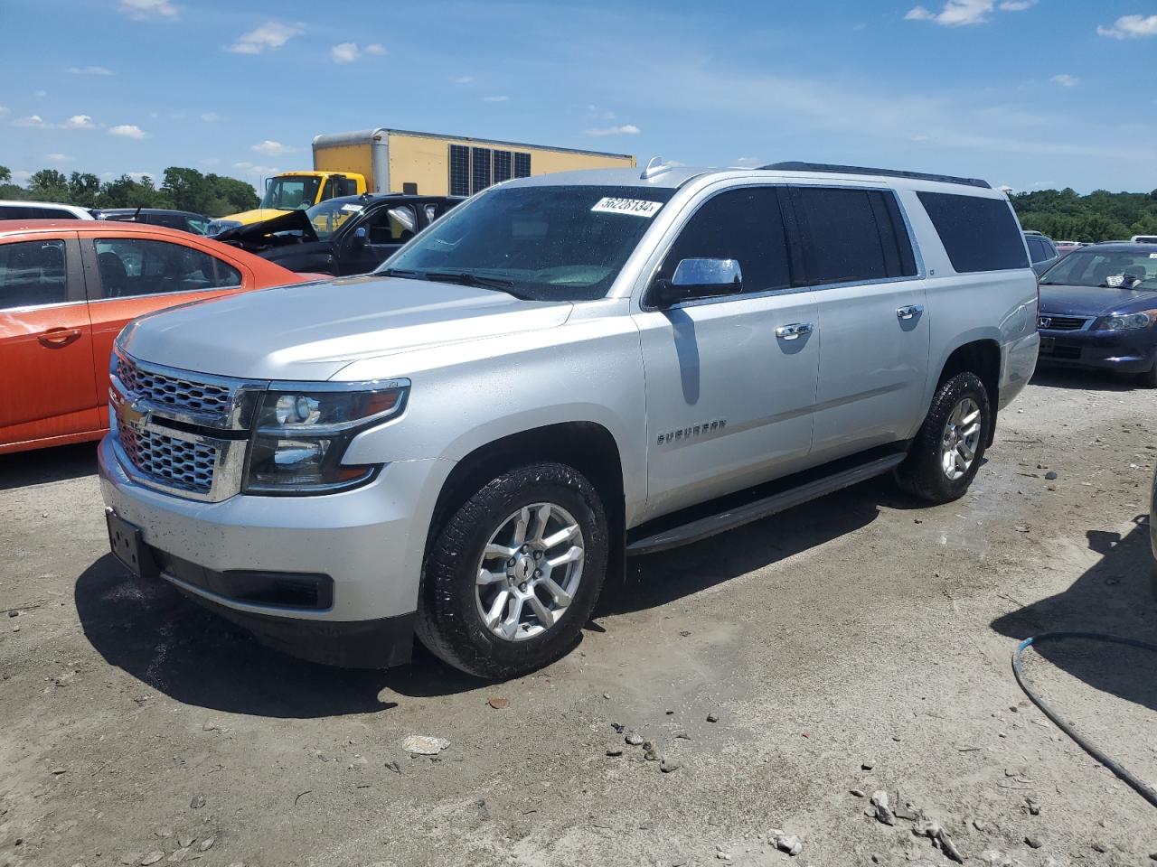 CHEVROLET SUBURBAN 2019 1gnskhkc2kr199485