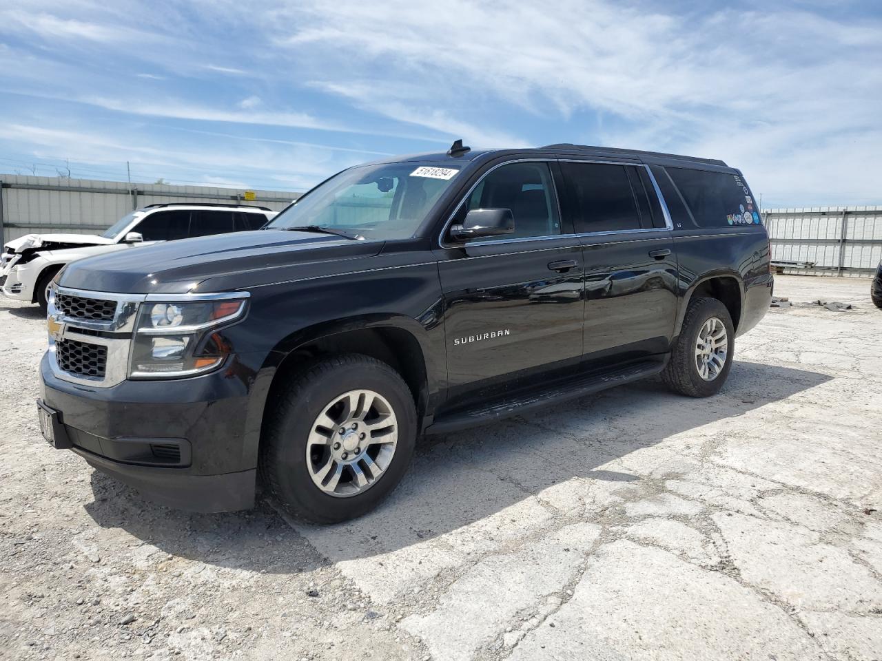 CHEVROLET SUBURBAN 2017 1gnskhkc4hr269870