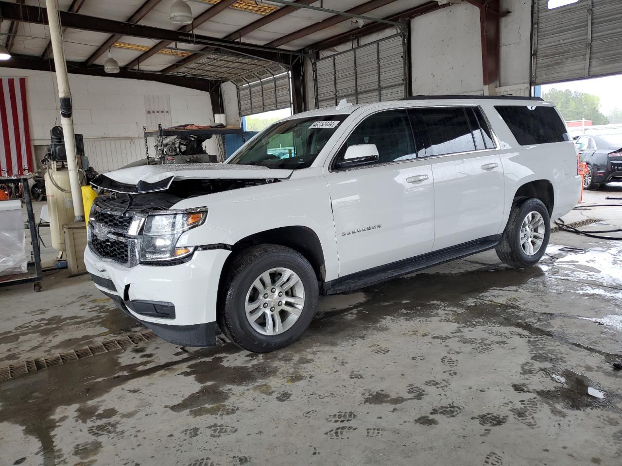 CHEVROLET SUBURBAN 2019 1gnskhkc5kr199500