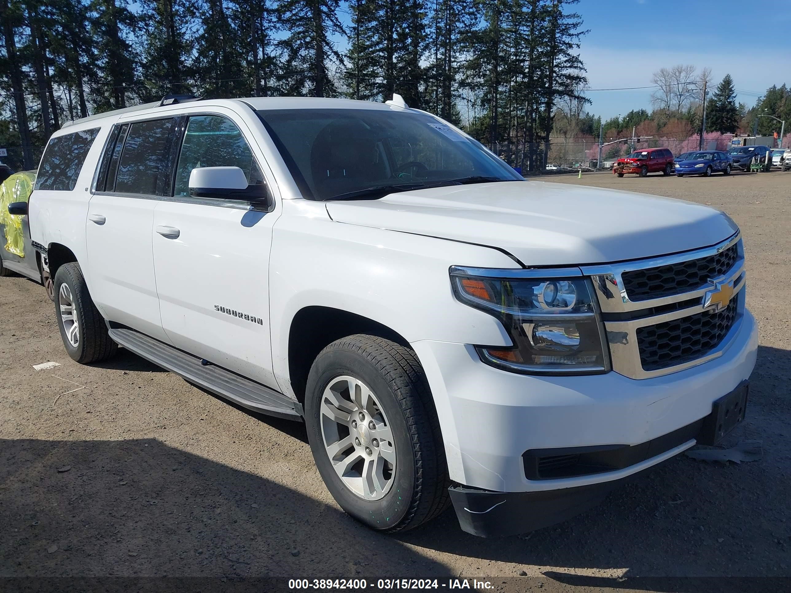 CHEVROLET SUBURBAN 2019 1gnskhkc6kr201660