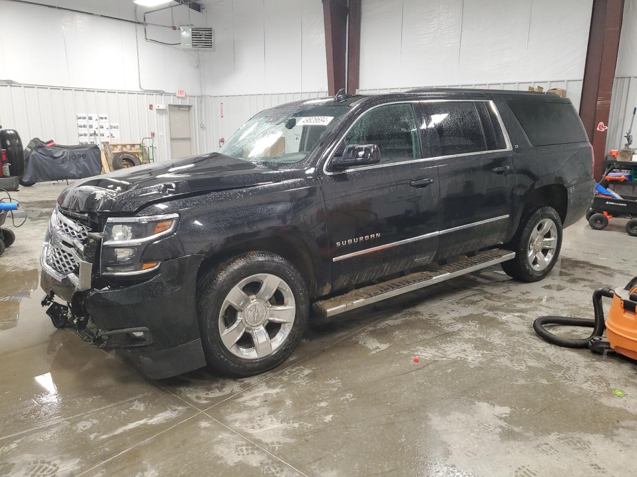 CHEVROLET SUBURBAN 2018 1gnskhkcxjr321024