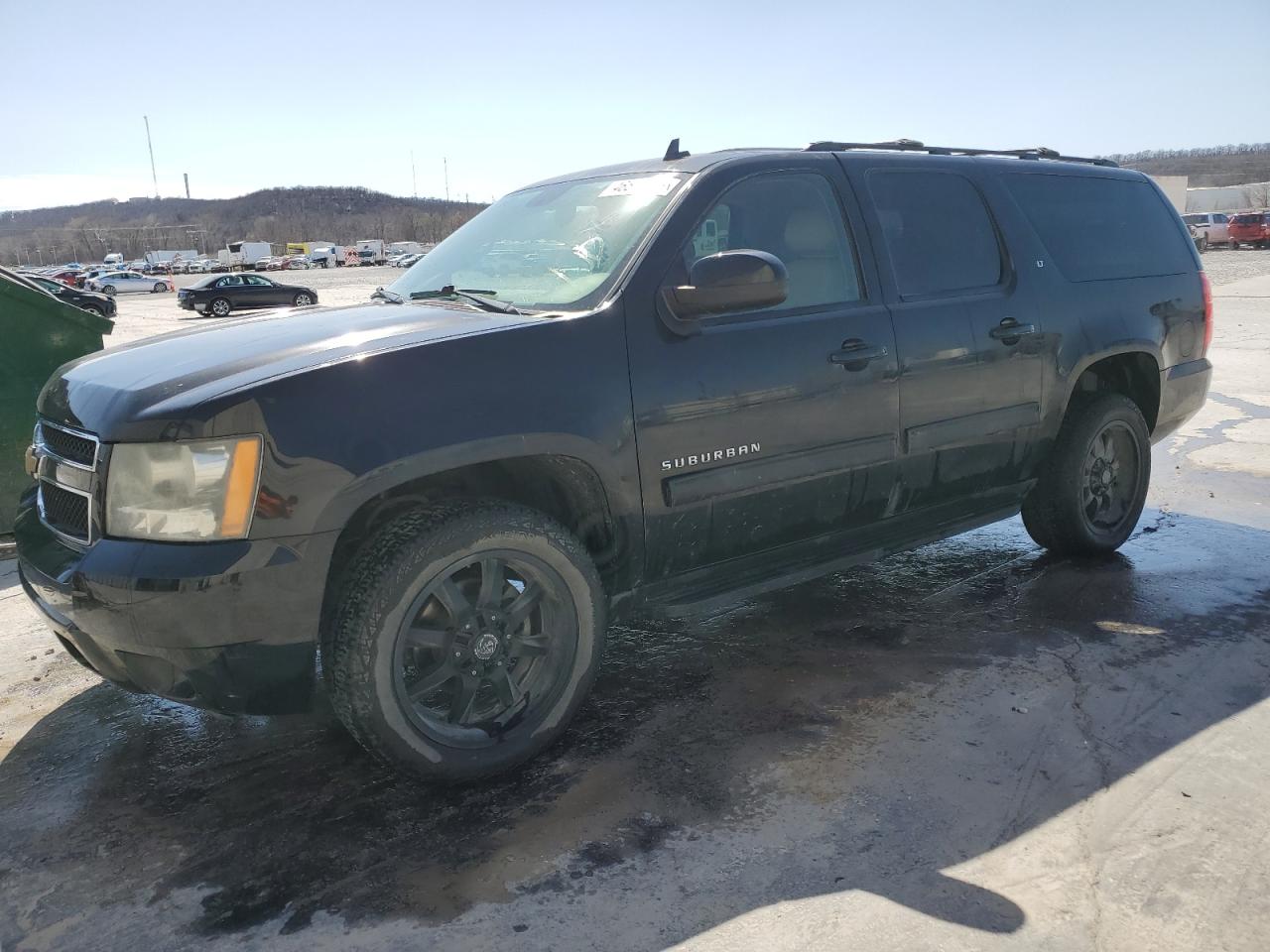 CHEVROLET SUBURBAN 2011 1gnskje31br210205